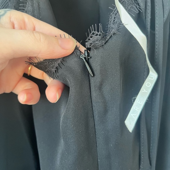 NWT ARE YOU AM I Zylle Dress Black - Picture 11 of 14